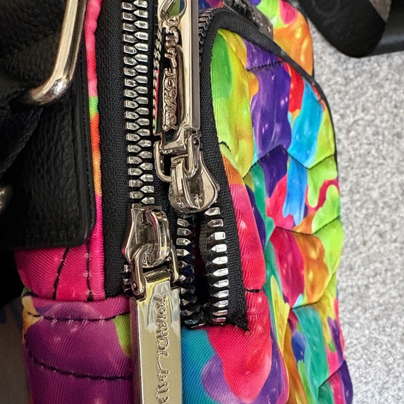 Betsey Johnson neon gummy bear candy cross body bag/purse - Picture 9 of 9